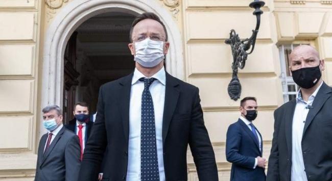 A szlovákok bekérették a pozsonyi magyar nagykövetet