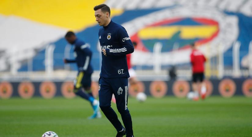 Mesut Özil számára az isztambuli álom eddig inkább rémálom