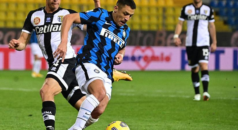 Serie A: Alexis Sánchez duplázott, újra nyert az Inter