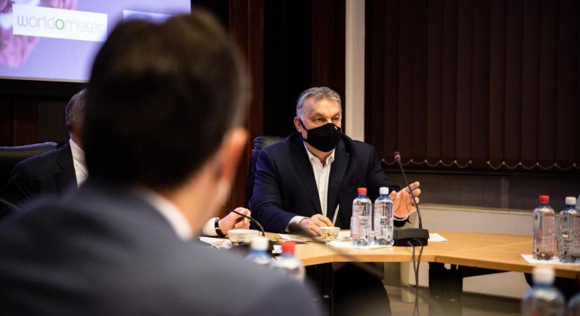 Orbán Viktor az operatív törzs ülésén kezdett, hamarosan megszólal a szigorításokról