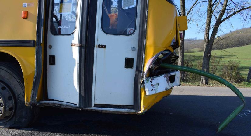 Befejezték az eljárást a 70 éves nógrádi buszsofőr ellen, aki halálos buszbalesetet okozott