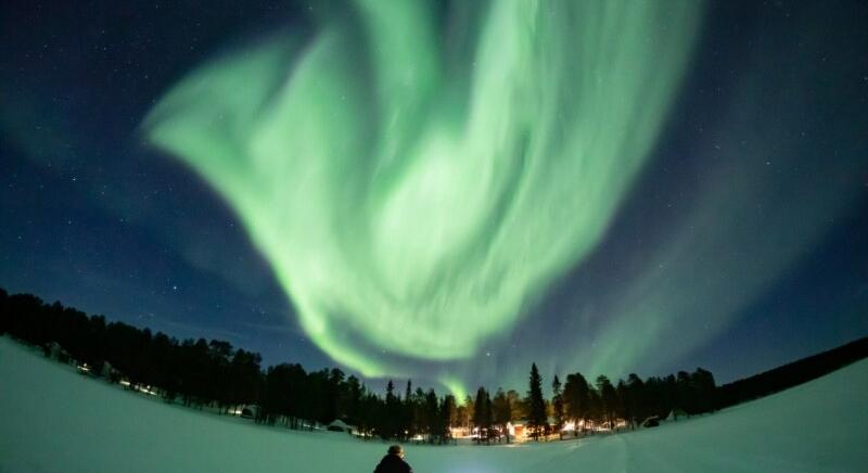 Az Aurora borealis tavasszal is tündököl