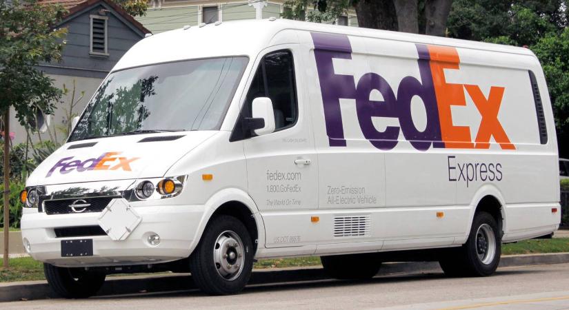 A Fedex is villanyautókra vált
