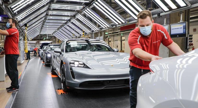 A Porsche nem fog Kínában gyártani, mert a vevői német autót akarnak