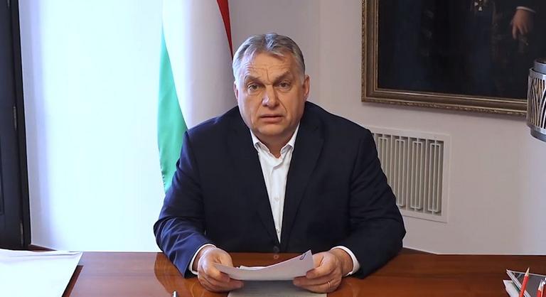 Orbán Viktor nehéz szívvel aláírta a szigorításokat