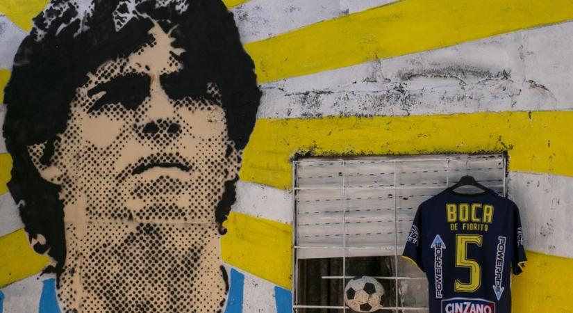 Lincseléstől tart, álruhában bujkál Maradona ügyvédje
