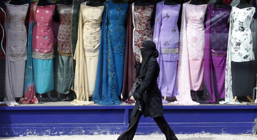 Már nem olyan biztos a burkatilalom bevezetése Svájcban
