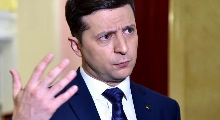 Minden állami tisztségtől eltiltja az ukrán-magyar kettős állampolgárokat az ukrán elnök