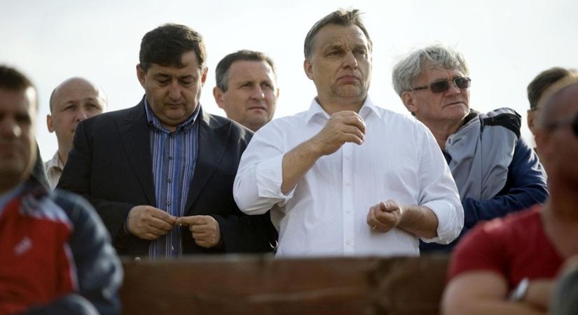 Letiltották annak a luxusrepülőnek a nyilvános követhetőségét, amellyel korábban Mészáros Lőrinc és Orbán is utazott