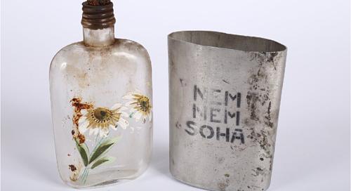 Trianon keserű pohara a Néprajzi Múzeum tárlatában