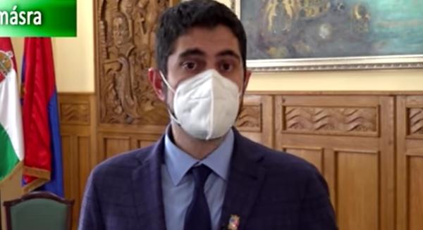 FFP2-es maszkot kapnak a tatai városi intézmények dolgozói
