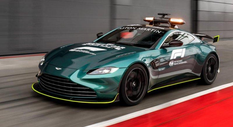 Itt az F1 új biztonsági autója, az Aston Martin Vantage