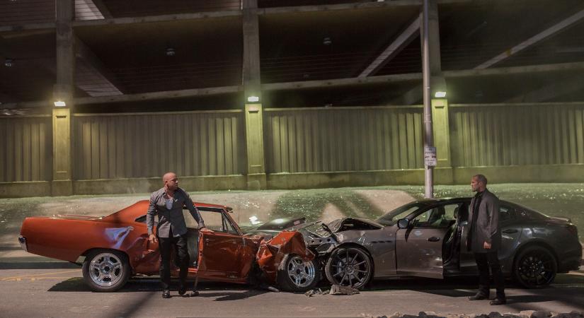 Kiszámolták, mennyi autót törtek össze a Halálos iramban-filmekben
