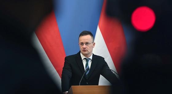 Szijjártónak köszönte meg a szlovák miniszterelnök, hogy összekötötte az oroszokkal