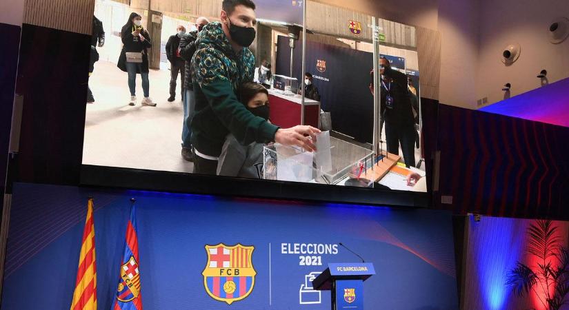 Kép: Messi és Bartomeu is szavazott Barcelonában az új elnökre