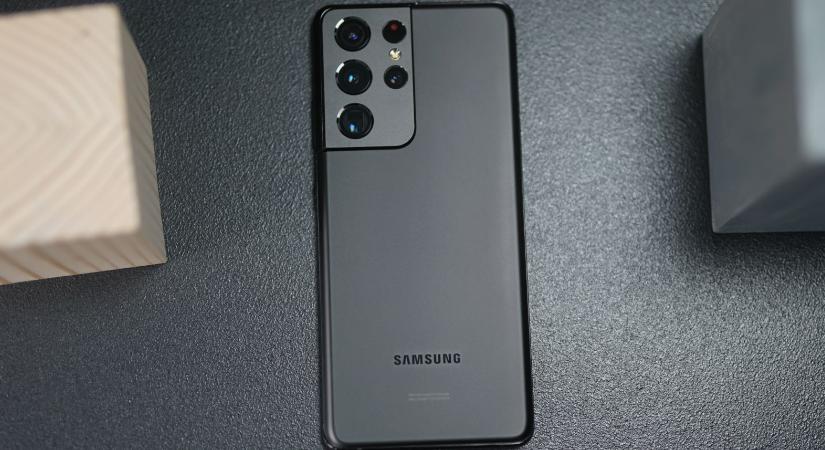 Nagyszerűen alakulnak a Galaxy S21 mobilok eladásai