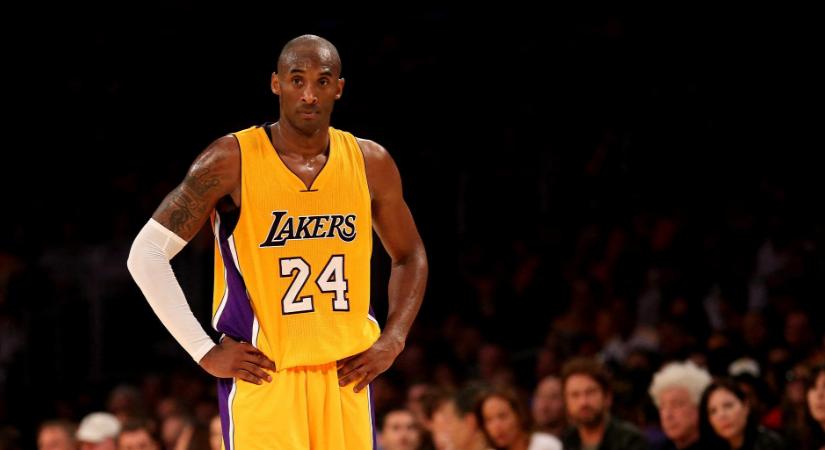Több mint félmilliárd forintot fizettek az első Kobe Bryant-kosaraskártyáért