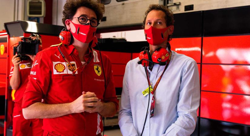 A Ferrari elnöke Leclerc-ben és Sainzban bízik