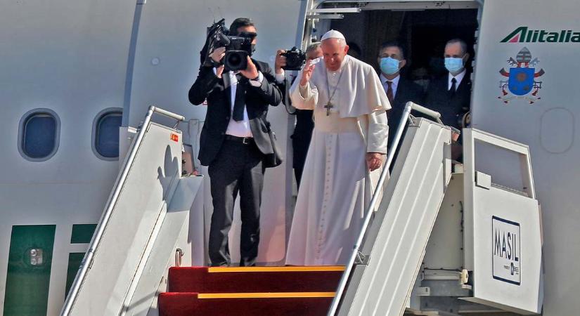 Befejezte Irakban tett, történelmi látogatását Ferenc pápa