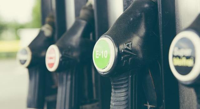Szerdán egekbe szökken az üzemanyag ára