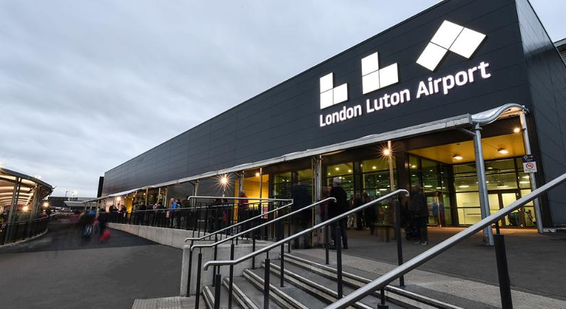 Több budapesti utasát is Lutonban hagyta a Wizz Air