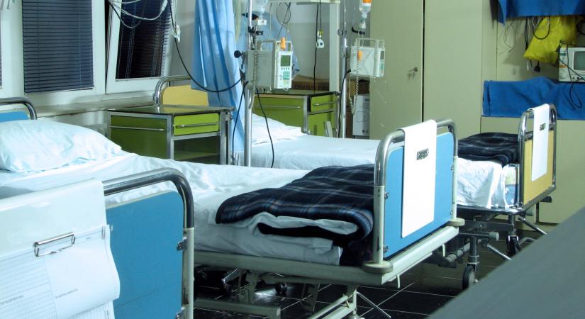 Feszült kórházi rendszerben küldtek nyugtató üzenetet a magánszolgáltatók