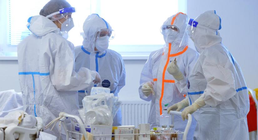 Szerbiában újabb 17 emberéletet követelt a járvány, 4.091 új fertőzöttet azonosítottak