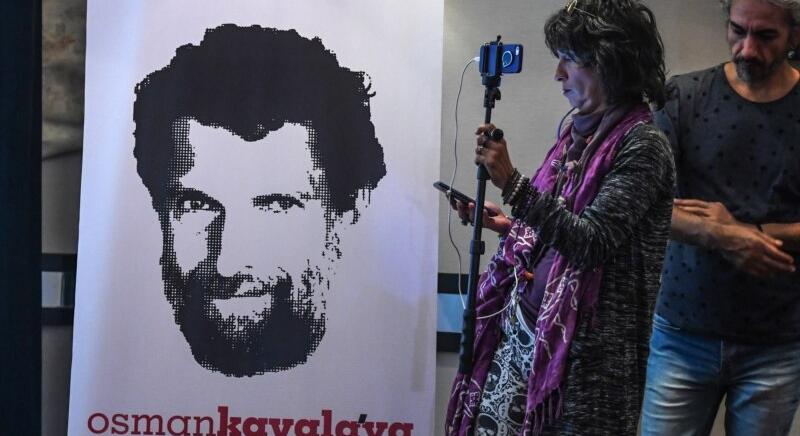 Bebörtönzött török aktivista bírálja Erdogan igazságügyi reformját