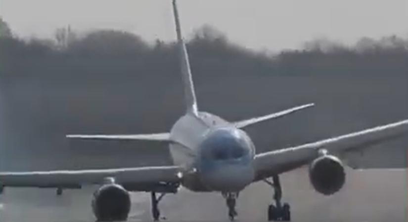 Sok szeretettel küldjük ezt a kedves kis videót azoknak, akik rettegnek a repüléstől