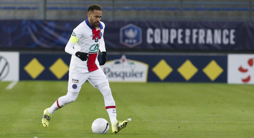 Neymar játszhat a Barcelona elleni BL-meccsen, de a kezdőcsapatban nem lesz ott