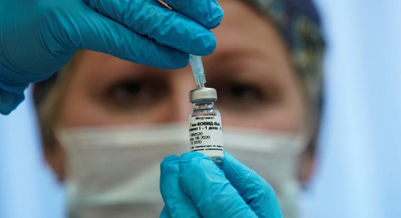 Készen áll a Sputnyik V vakcina gyártására Olaszország