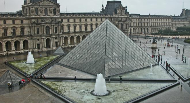 Megkerültek a Louvre-ból 40 éve ellopott műtárgyak