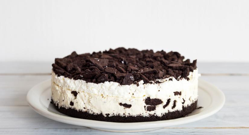 Krémes, tejszínes Oreo-torta, amit sütni sem kell: a legfinomabb kekszes sajttorta