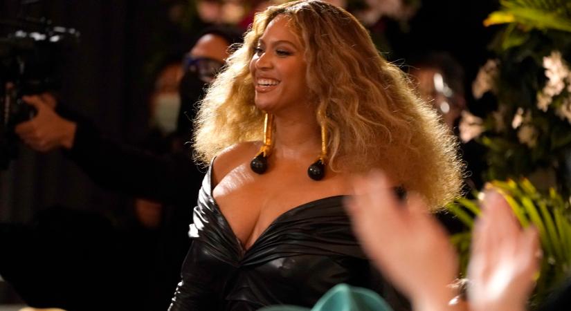 Beyoncé lett a legtöbb Grammy-díjat begyűjtő női előadó