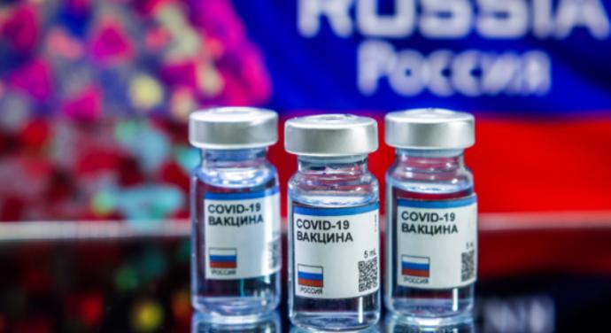 Uniós biztos: jó oltóanyag a Szputnyik V orosz vakcina