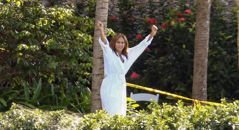 VÉGE A TALÁLGATÁSOKNAK: Jennifer Lopezt egy paparazzi csípte el a szerelmével! - Fotók