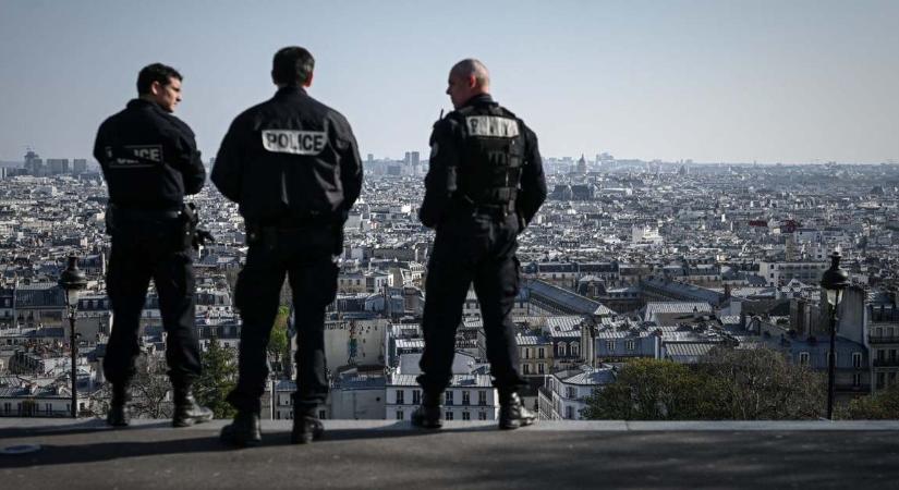 Lassan a párizsi rendőrök is rájönnek, hogy a migránsok hazudnak az életkorukról