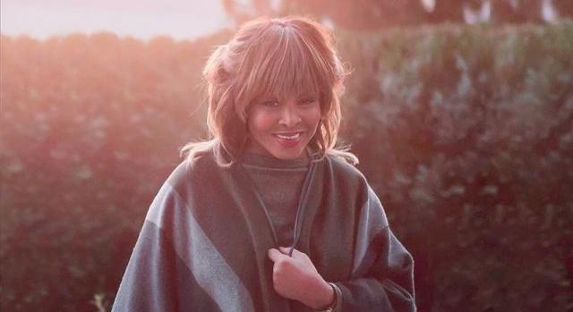 Bántalmazások, rák és fia halála után végleg elköszön rajongóitól Tina Turner