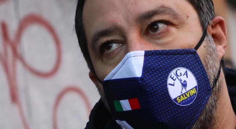 Salvini: azt állítják a vádlottak padjára, aki a nemzetbiztonságot védi