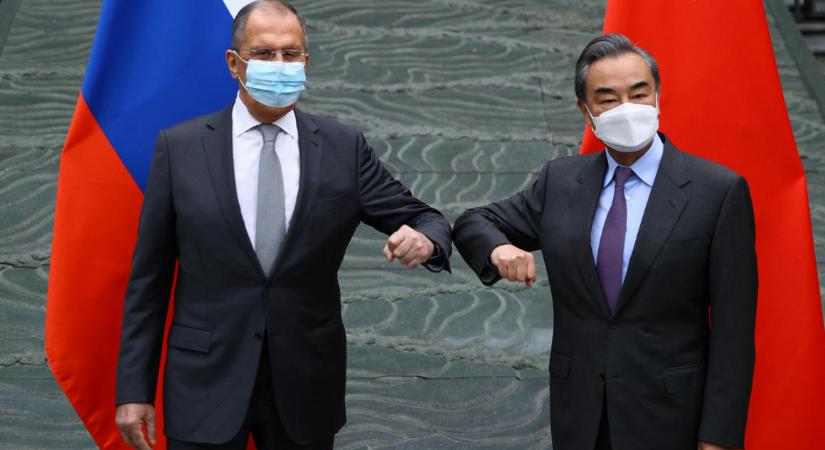 Lavrov szerint Brüsszel megsemmisítette az unió és Oroszország kapcsolatait
