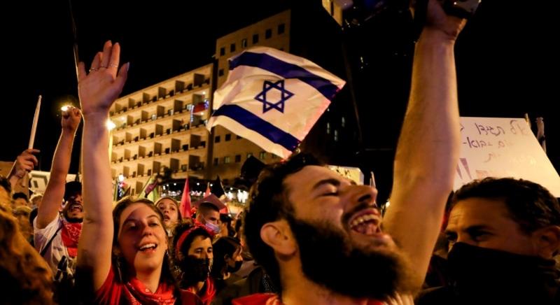 Izraeli választások: de facto népszavazás az ellentmondásos Netanjahuról