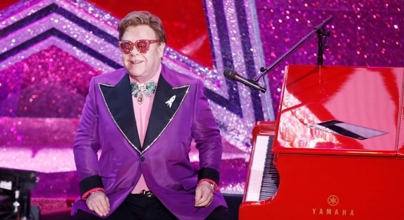 Elton John idén mindenkit meghív virtuális Oscar-partijára