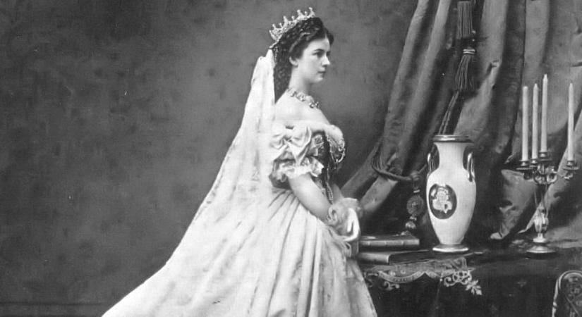 NEKI ADTÁK A SISIRŐL KÉSZÜLT UTOLSÓ FÉNYKÉPET: YBL LAJOS VÁRKAPITÁNY ÉLETE