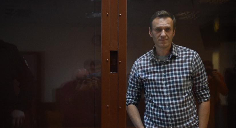Navalnij szerint az őrök nem hagyják aludni, amit kínzáshoz hasonlított