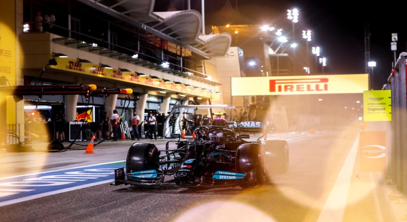 F1: Hamiltonék aggódnak, vezethetetlen az új Mercedes