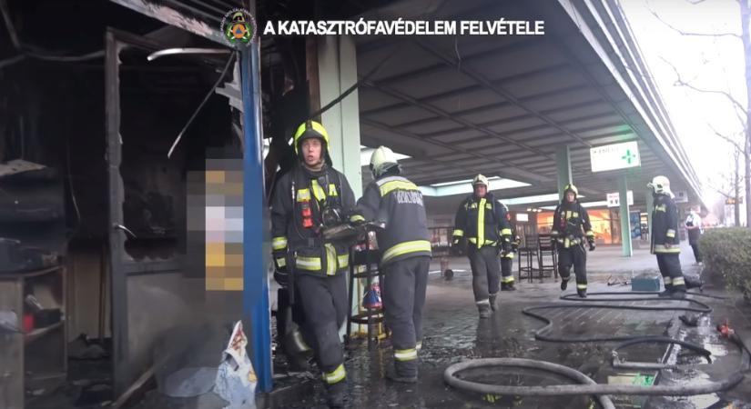Így pusztított a tűz a csepeli gyorsbüfében: a robbanásban heten sérültek meg – videó