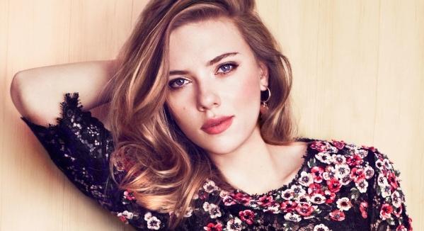 "Mindig lesz véleményem a dolgokról": Scarlett Johansson arról, hogy karrierjét viszályok kísérték