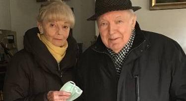 Várta már az oltást: Moderna vakcinát kapott Láng József és a felesége