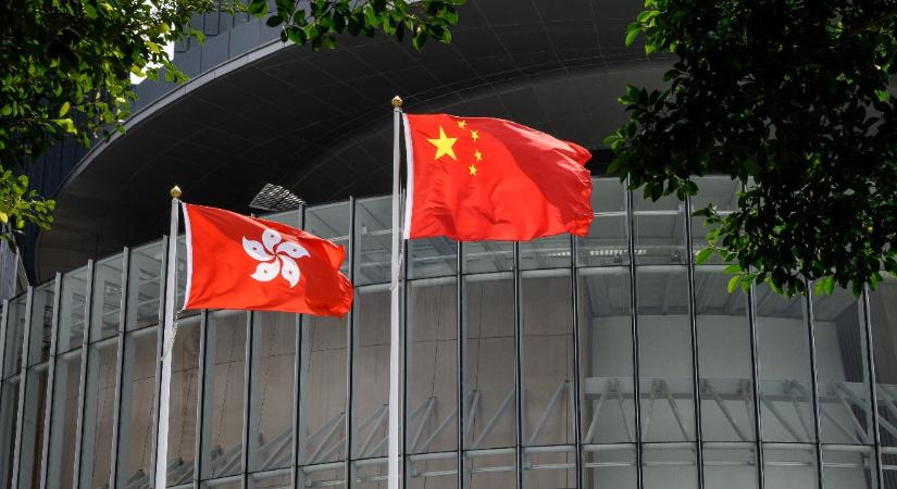 Megszavazták Hongkong választási törvényének módosítását, tovább nőtt Peking befolyása