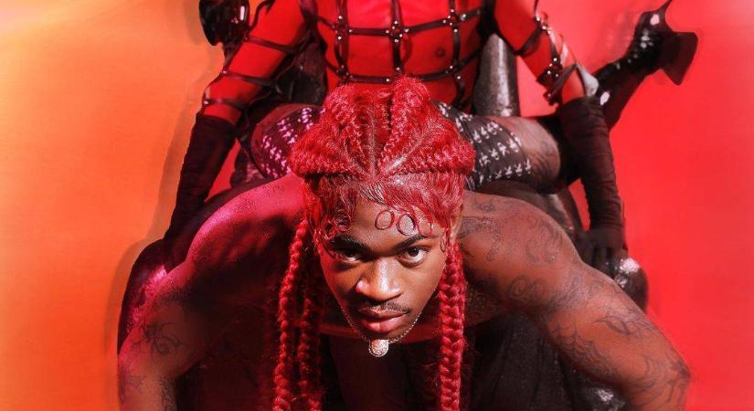 Már a rapper édesapja is látta a homoerotikus-sátánista klipet, amiben Lil Nas X az ördög ölében táncol